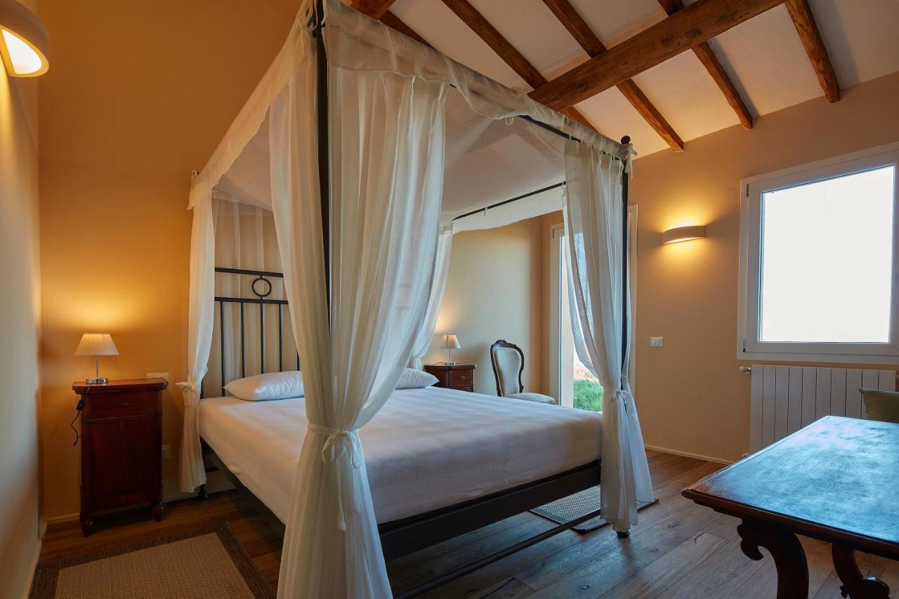 Poggio Tamantino, Villa Con Piscina In Maremma Poggio Cavallo Екстериор снимка